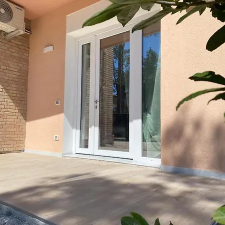 Apartment Pinetina *